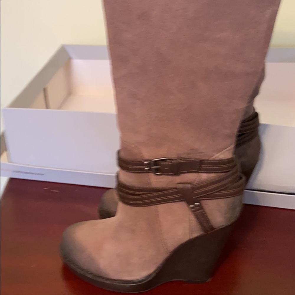 Tan tall boots